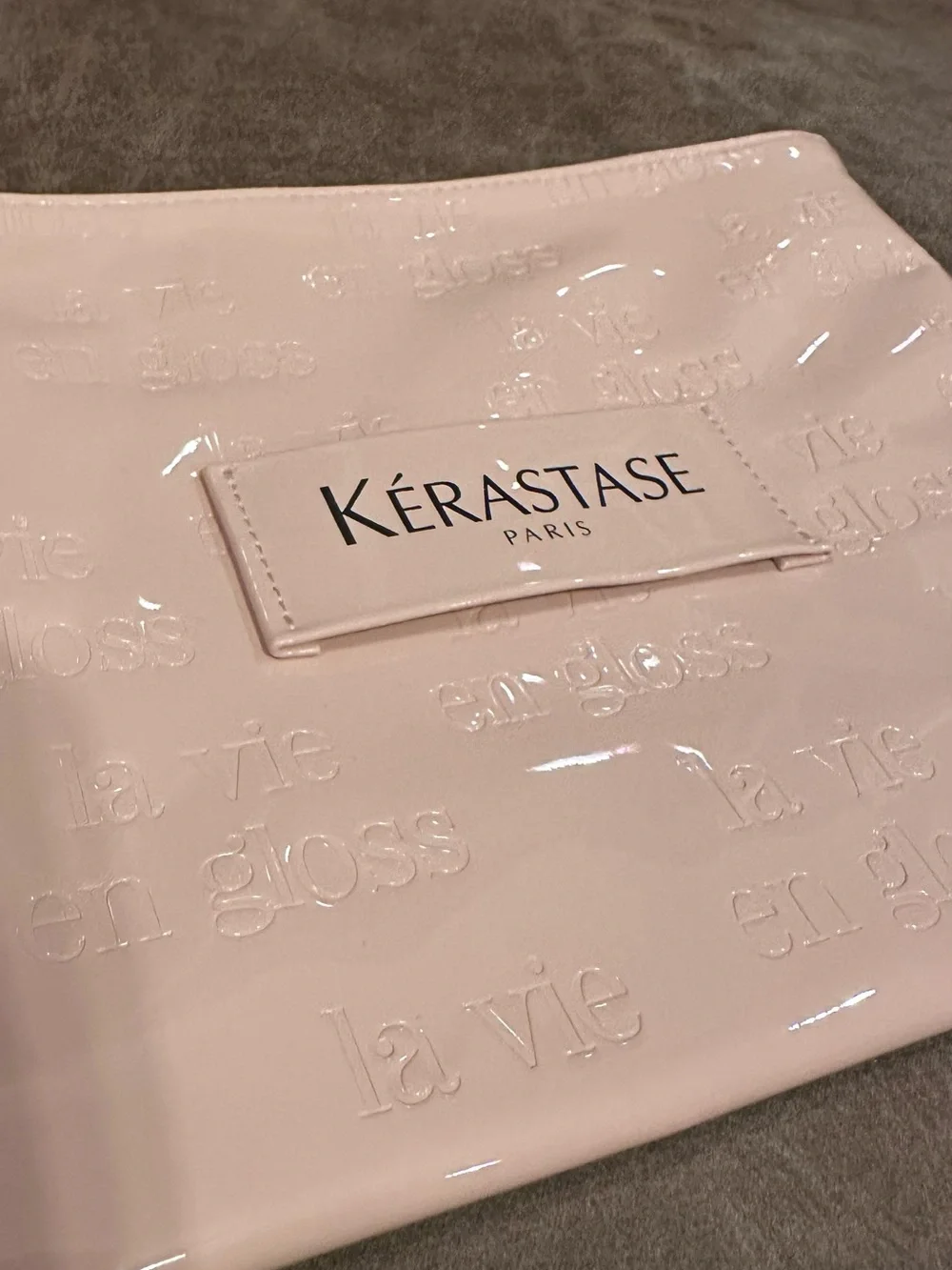 Kerastase Light Pink Glossy Zipper Pouch
